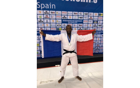 vice_champion EUROPE Vétéran-81kg  